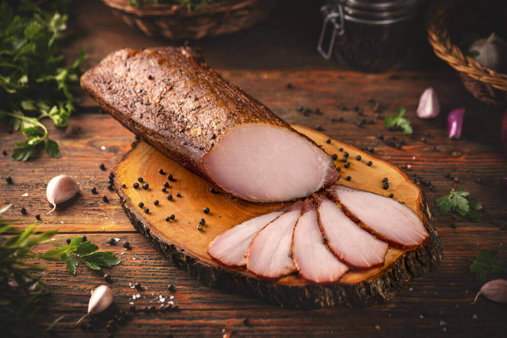 jak wędzić na grillu gazowym